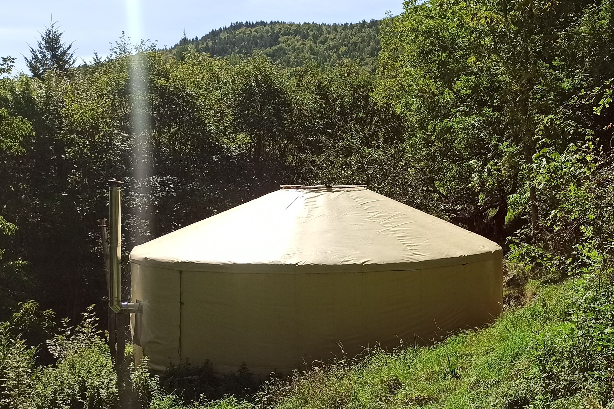 Yourte Connect - Vend yourte contemporaine