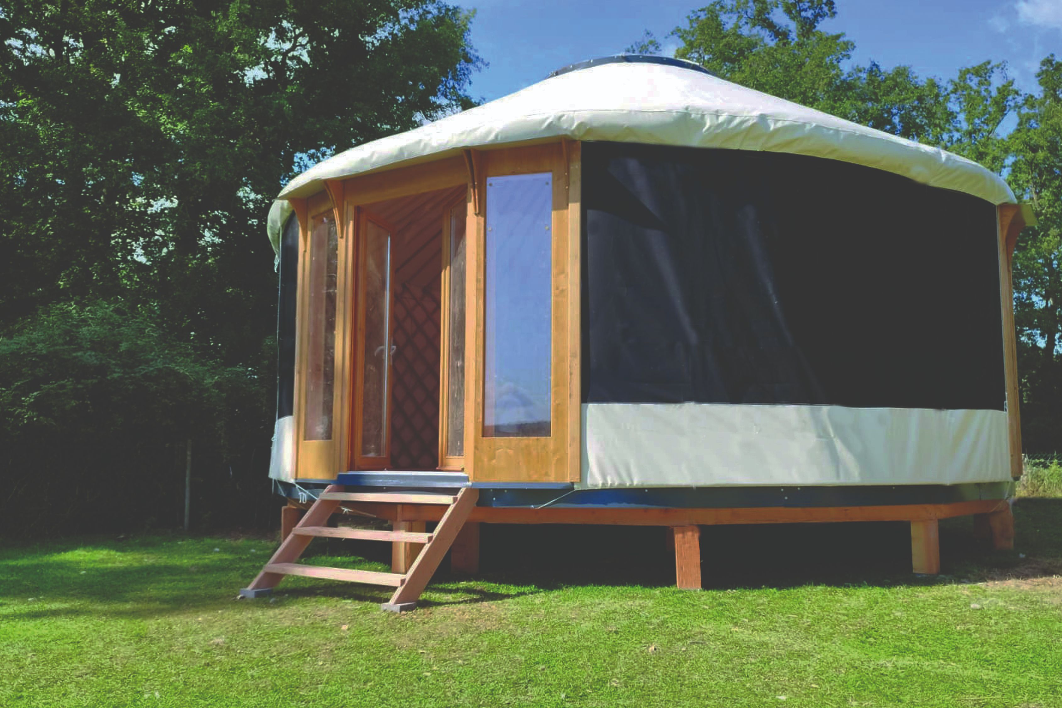 Yourte Connect - yourte contemporaine