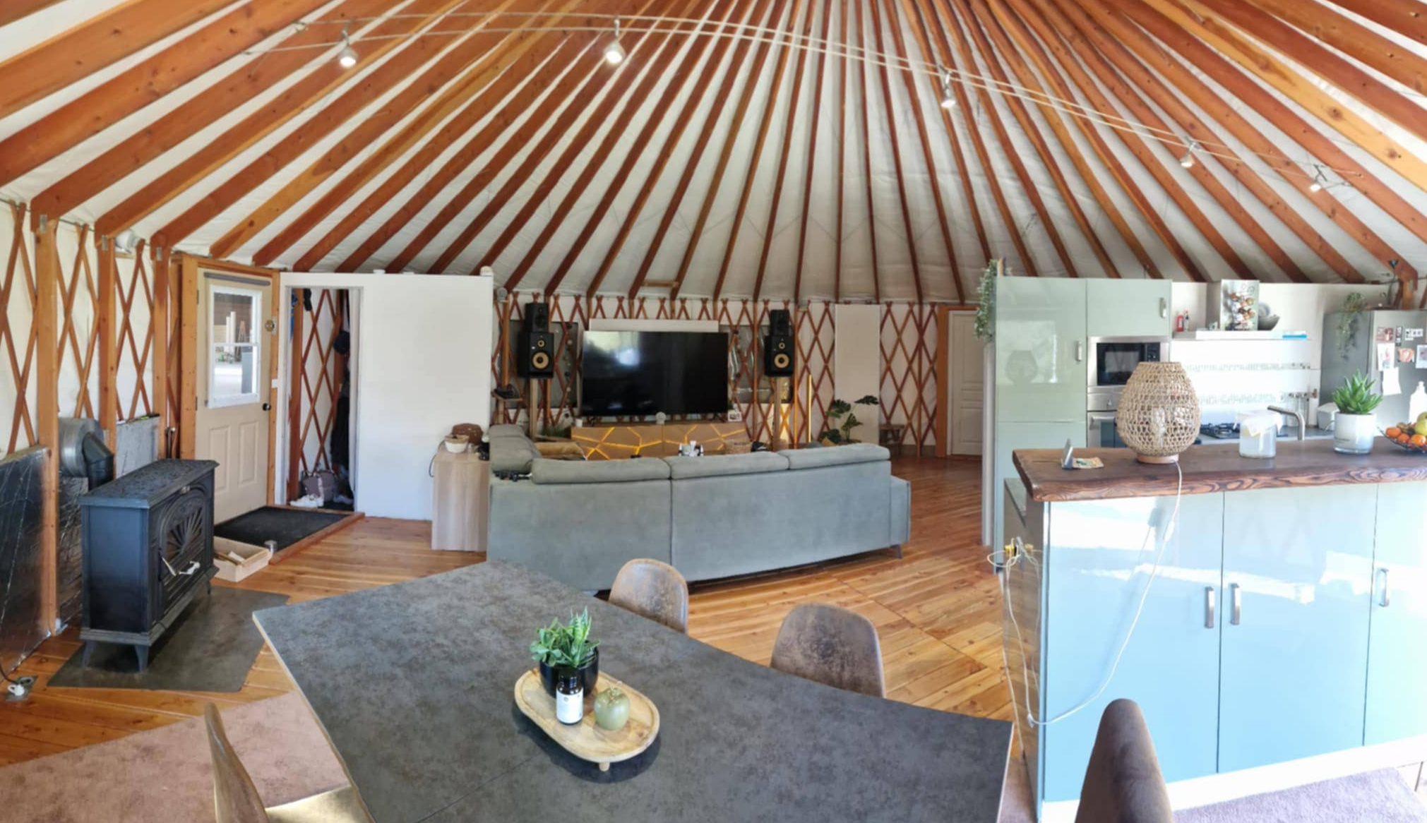 YourteConnect - yourte contemporaine - 5