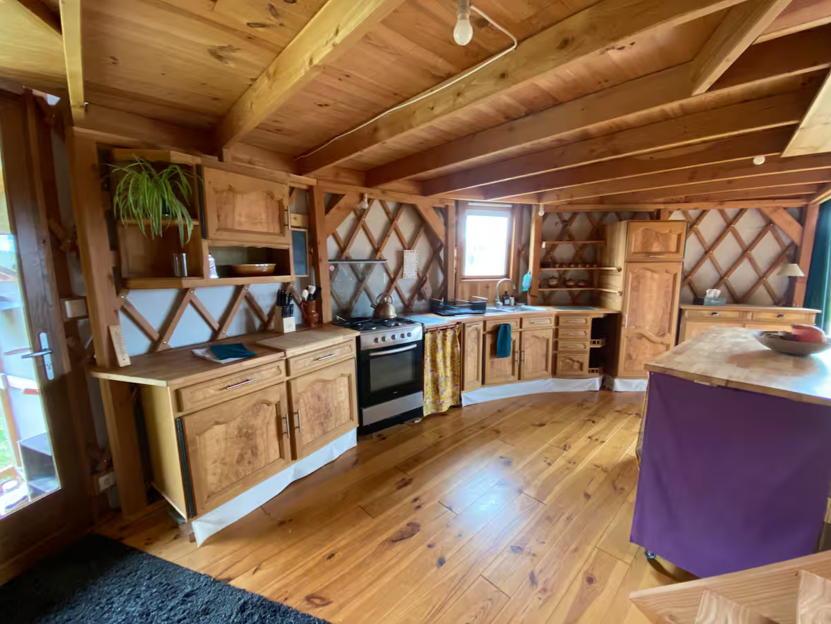 YourteConnect - Yourte contemporaine dans éco-lieu - 2